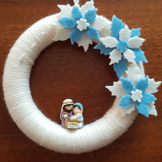 Ghirlanda diam 18 cm con presepe (12)