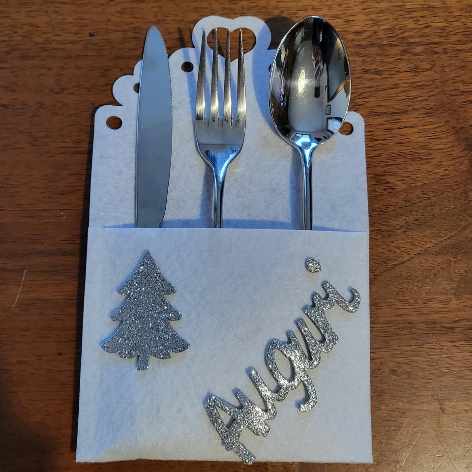 Segnaposto bianco con albero di Natale argento (1)