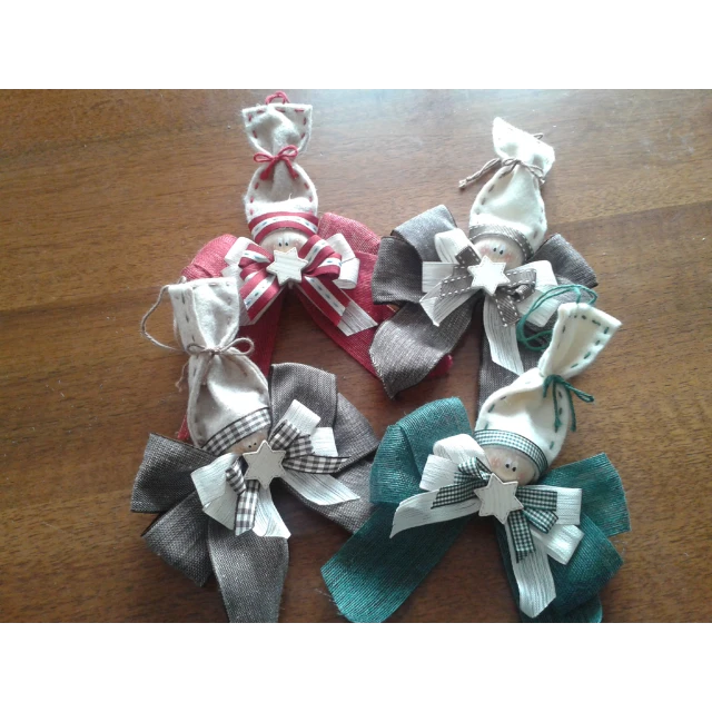 Angioletto con cappello
